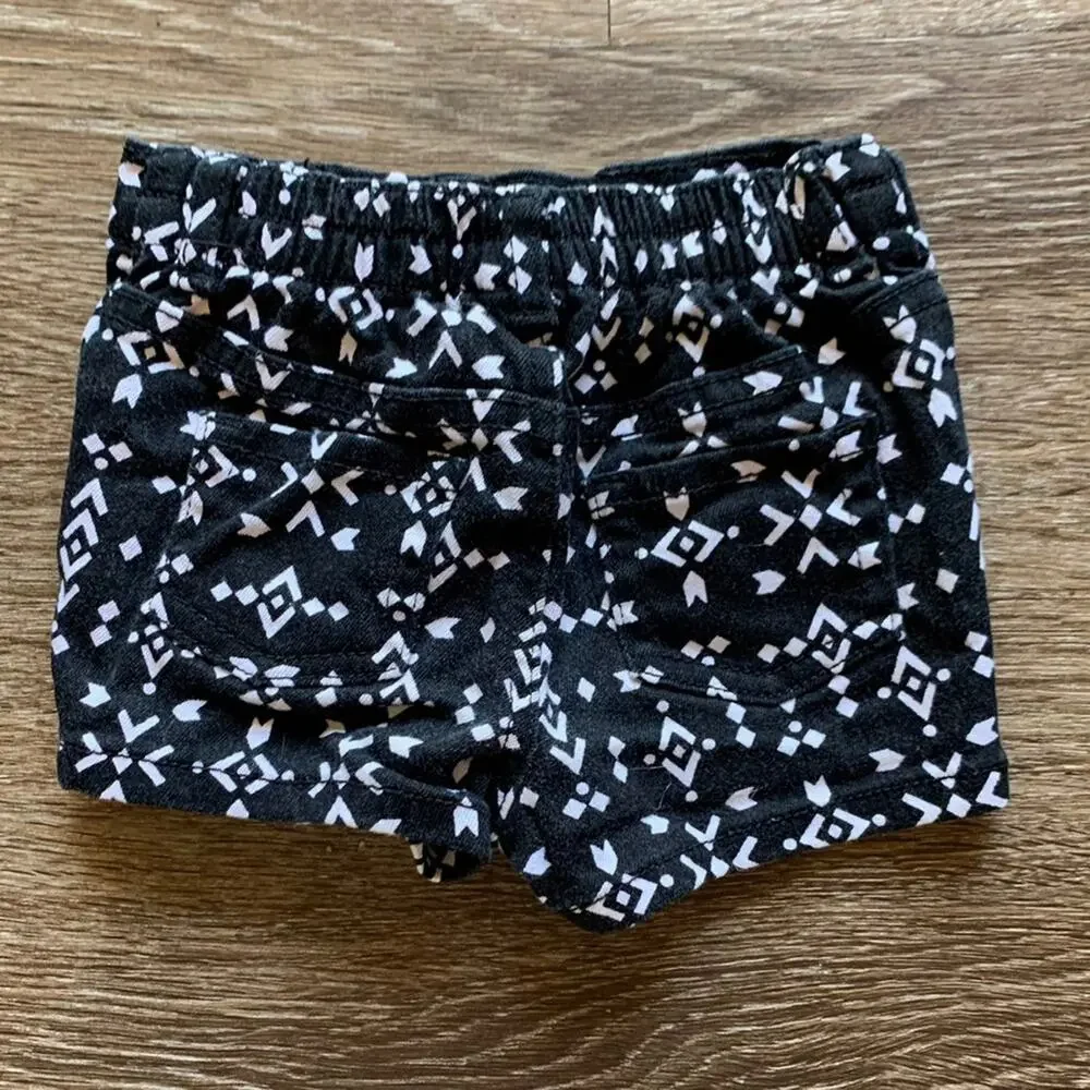 Black Crazy 8's Shorts Size 18mo